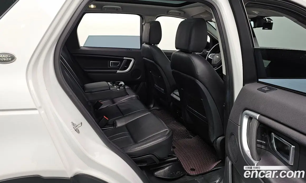 Land Rover Discovery Sport 2018 2.0 АКПП, фото 12