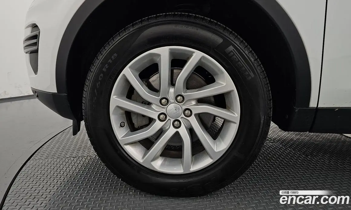 Land Rover Discovery Sport 2018 2.0 АКПП, фото 5