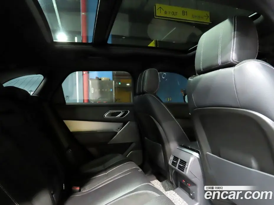 Land Rover Range Rover Velar 2019 2.0 АКПП, фото 15