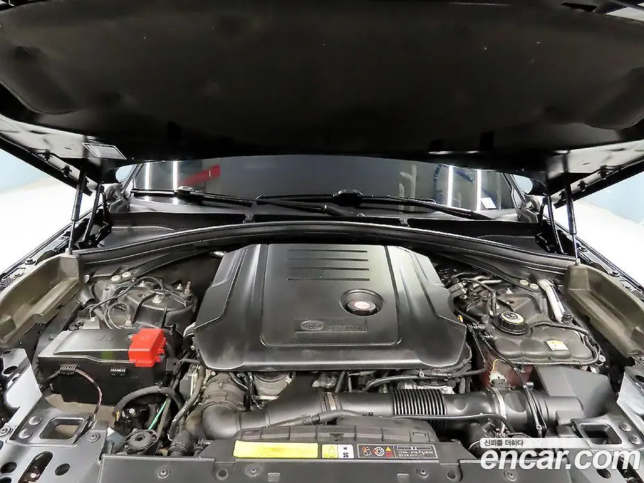 Land Rover Range Rover Velar 2019 2.0 АКПП, фото 20