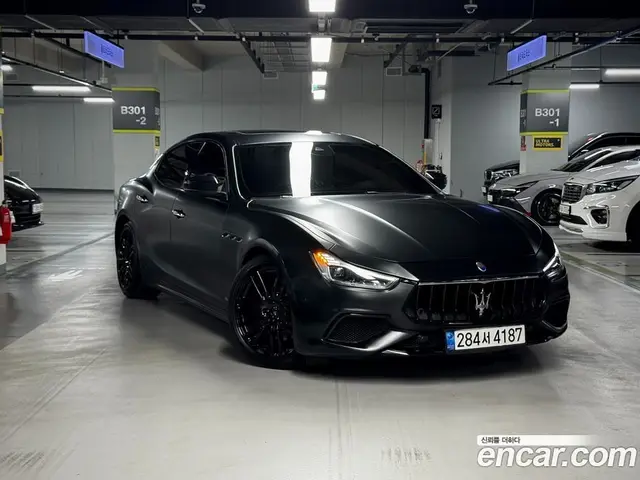 Maserati Ghibli, 2017, 153 350 км