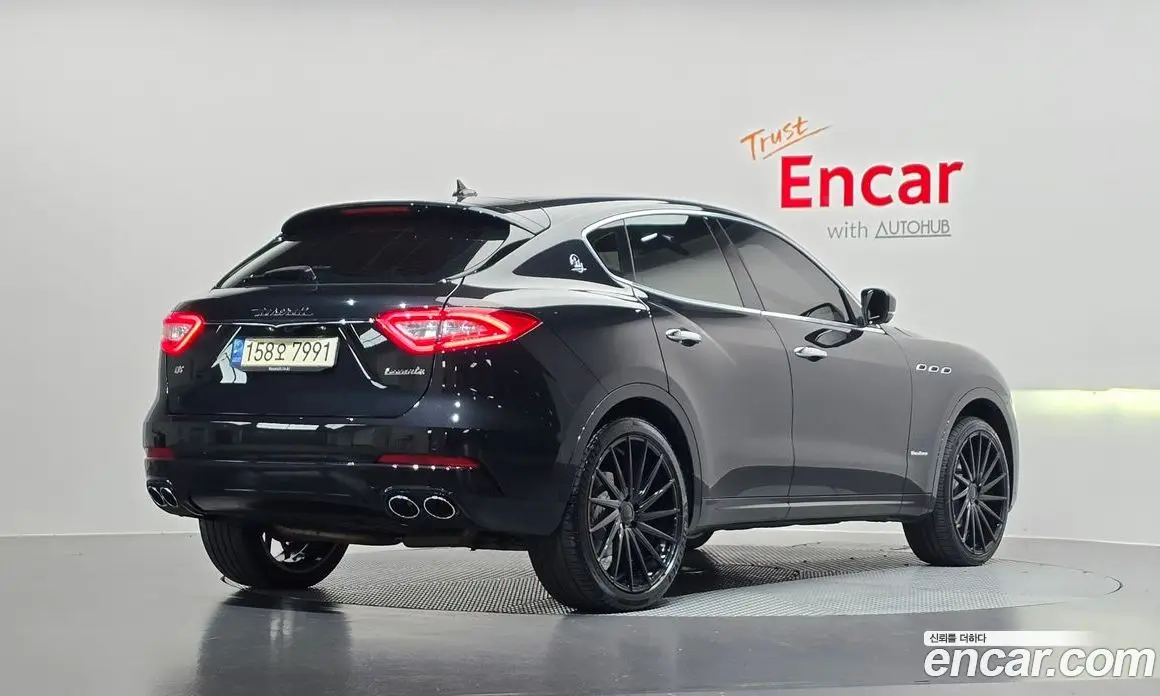 Maserati Levante 2021 3.0 АКПП, фото 2 Maserati Levante 2021 3.0 АКПП, фото 2