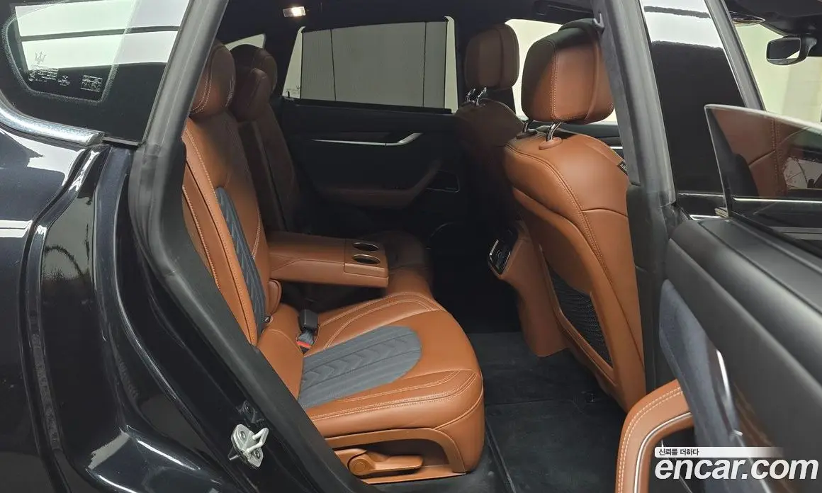 Maserati Levante 2021 3.0 АКПП, фото 17 Maserati Levante 2021 3.0 АКПП, фото 17