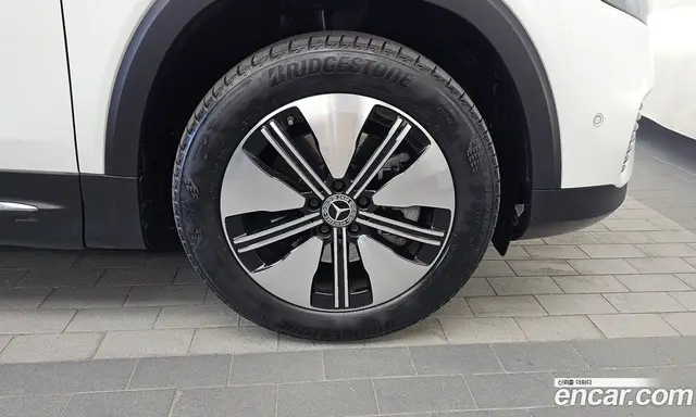 Mercedes-Benz EQB 2023 0.2 АКПП, миниатюра 7