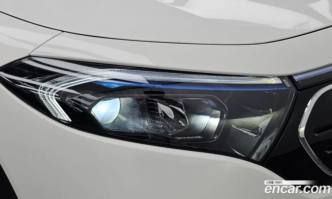 Mercedes-Benz EQB 2023 0.2 АКПП, фото 8