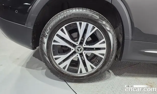Mercedes-Benz GLB-Class 2024 1.9 АКПП, миниатюра 5