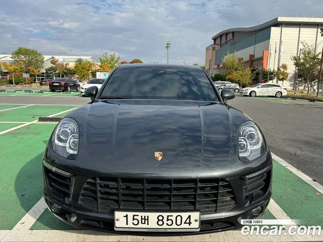 Porsche Macan, 2017, 90 959 км