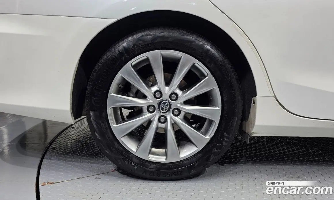 Toyota Camry 2016 2.5 АКПП, фото 5