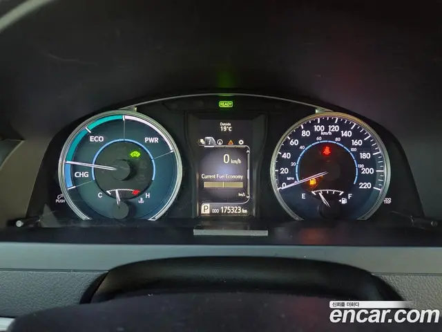 Toyota Camry 2016 2.5 АКПП, миниатюра 8