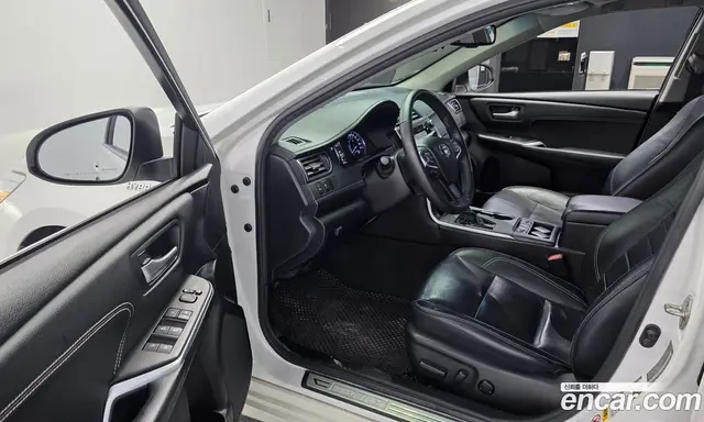 Toyota Camry 2016 2.5 АКПП, миниатюра 10