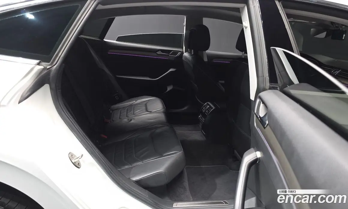 Volkswagen Arteon 2019 2.0 АКПП, фото 12