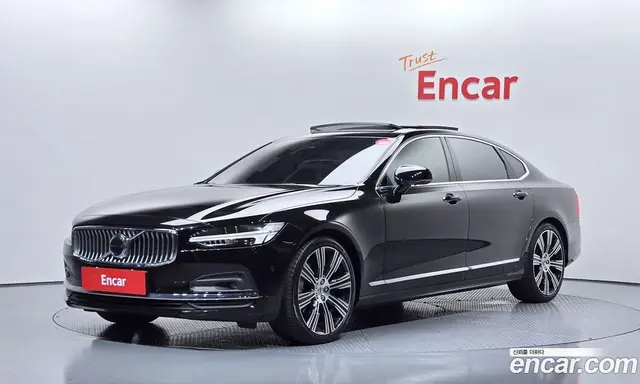 Volvo S90, 2023, 66 374 км