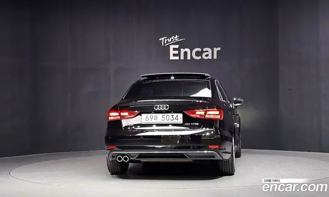 Audi A3 2018 2.0 АКПП, миниатюра 4