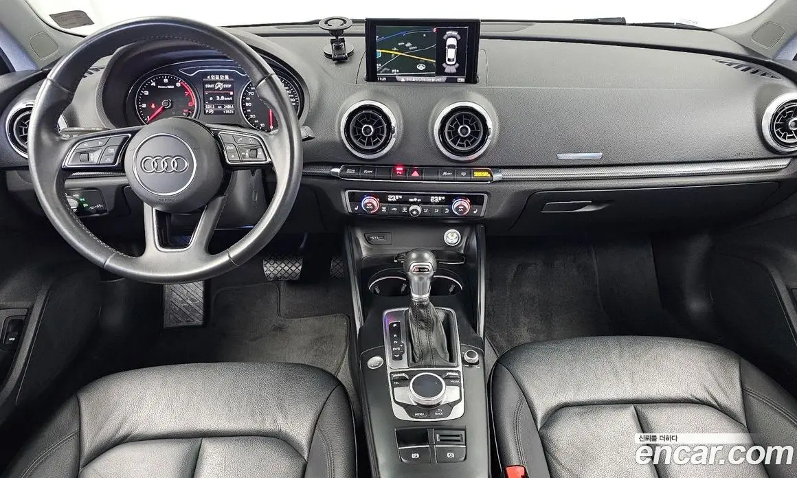 Audi A3 2018 2.0 АКПП, фото 10