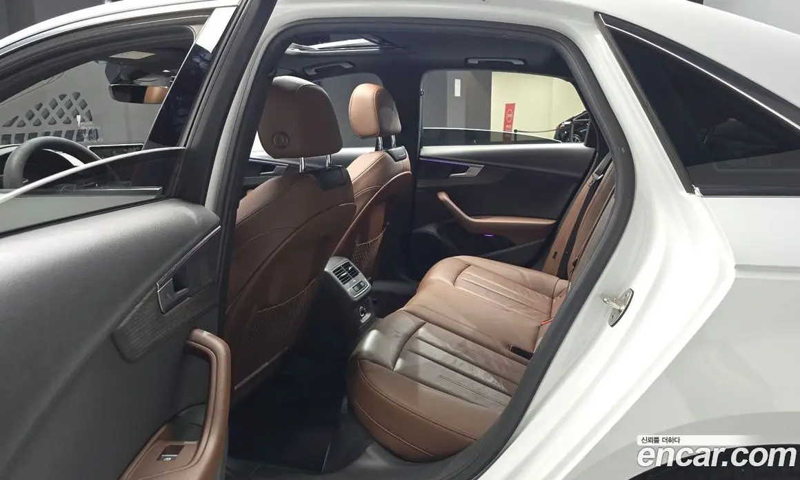 Audi A4 2019 2.0 АКПП, фото 16