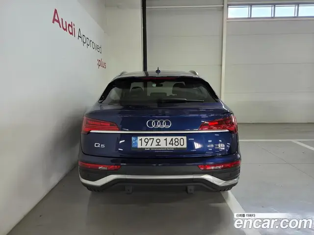 Audi Q5 2023 2.0 АКПП, миниатюра 4