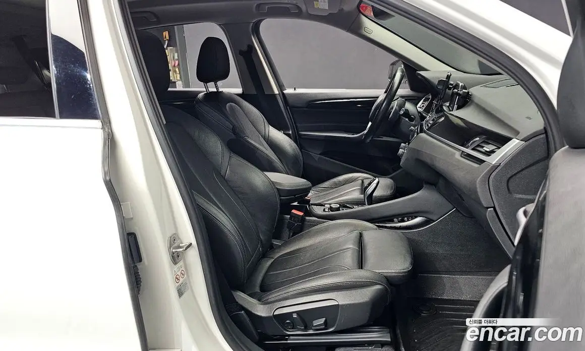 BMW X1 2019 2.0 АКПП, фото 17