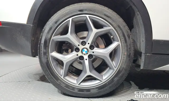 BMW X1 2019 2.0 АКПП, миниатюра 5