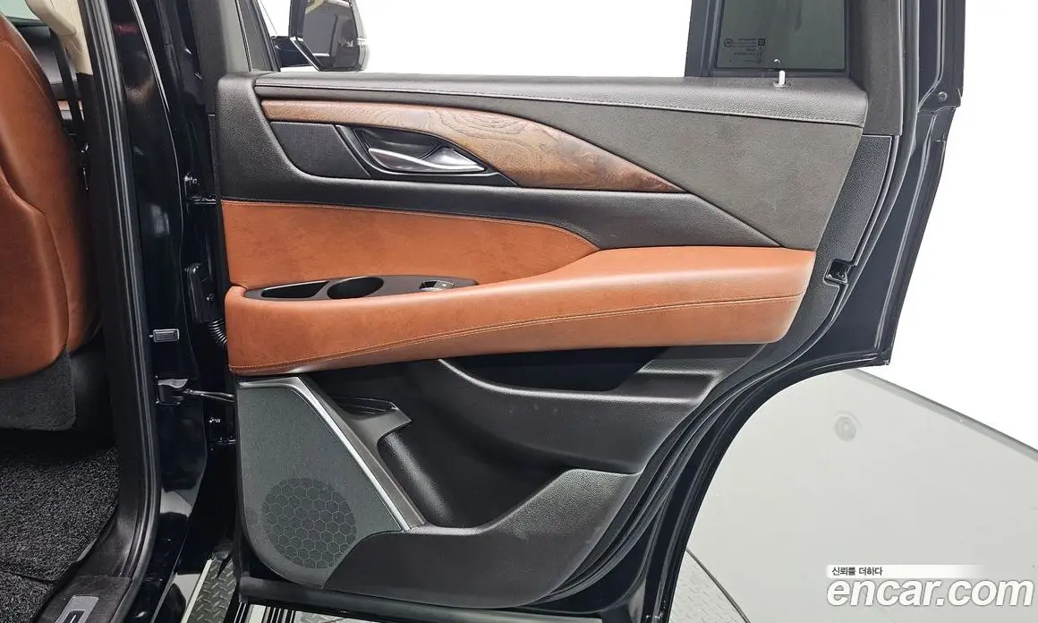 Cadillac Escalade 2019 6.2 АКПП, фото 15