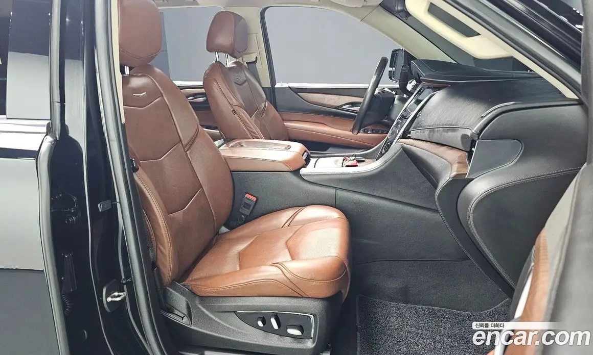 Cadillac Escalade 2019 6.2 АКПП, фото 16