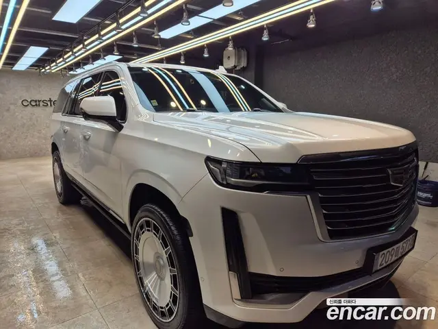 Cadillac Escalade 2022 6.2 АКПП, миниатюра 2
