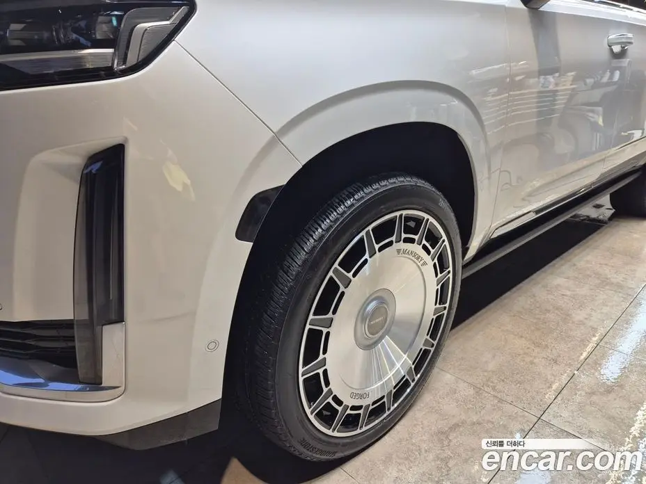 Cadillac Escalade 2022 6.2 АКПП, фото 4