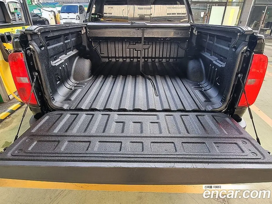 Chevrolet Colorado 2022 2.4 АКПП, фото 16