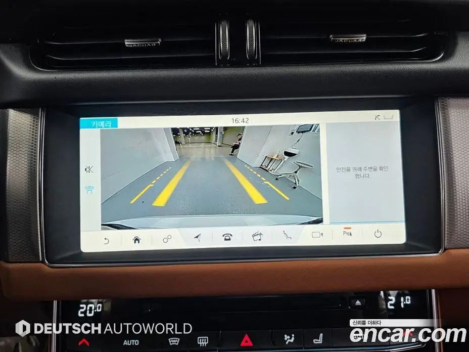 Jaguar XF 2019 2.0 АКПП, фото 15