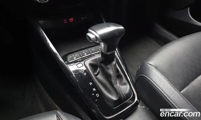 Kia Stonic 2017 1.6 АКПП, миниатюра 12