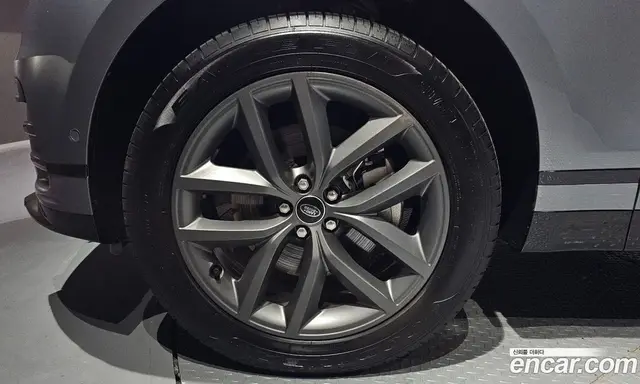 Land Rover Range Rover Velar 2025 2.0 АКПП, миниатюра 4