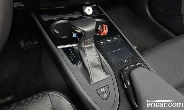 Lexus UX 2019 2.0 АКПП, миниатюра 11 Lexus UX 2019 2.0 АКПП, миниатюра 11