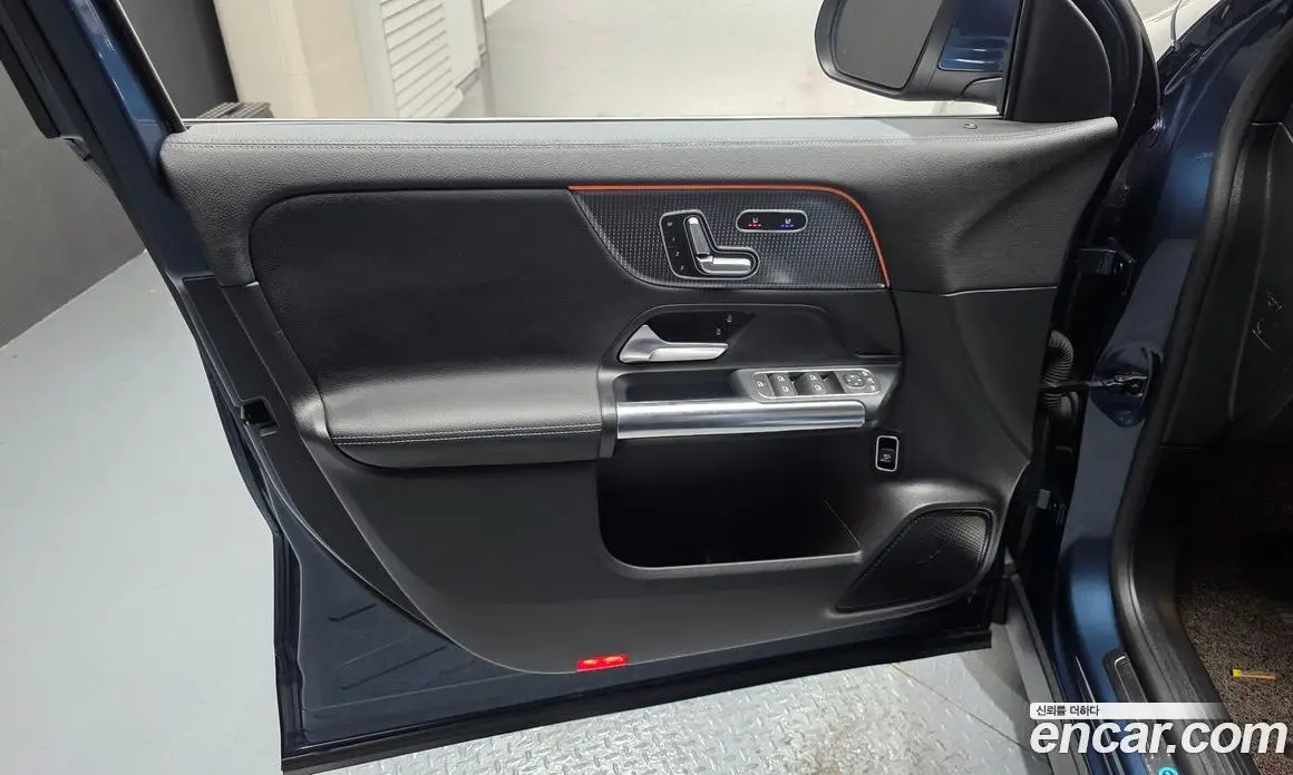 Mercedes-Benz EQA 2021 0.2 АКПП, фото 14