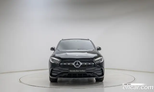 Mercedes-Benz GLA-Class 2020 2.0 АКПП, миниатюра 3