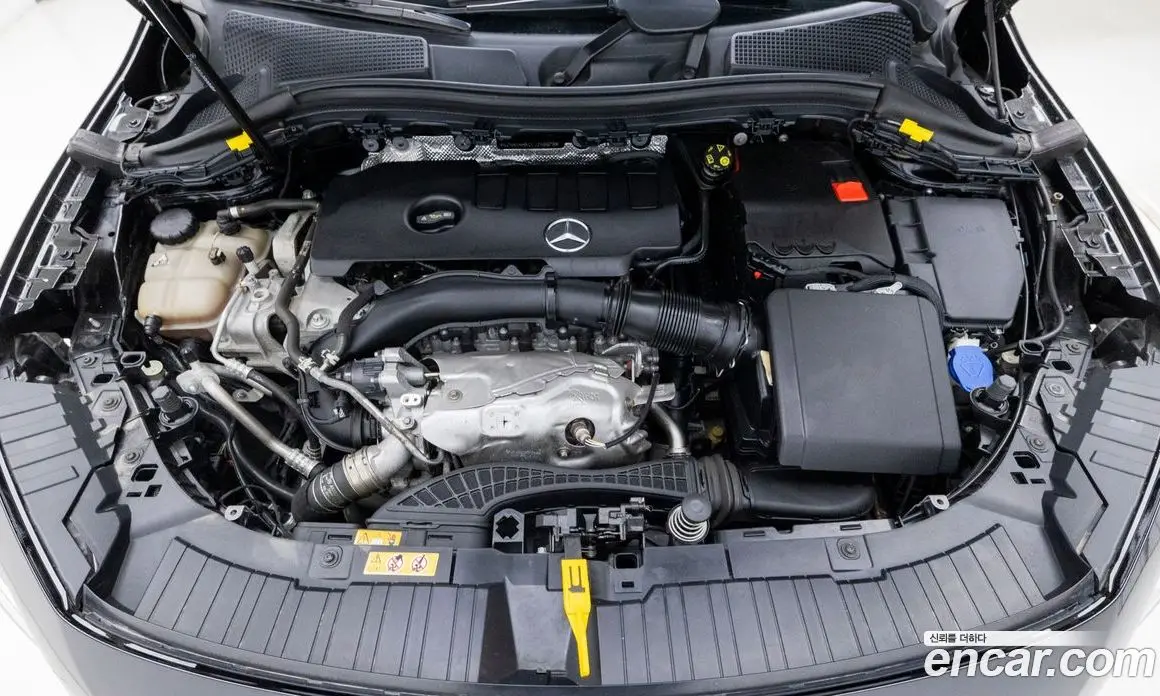 Mercedes-Benz GLA-Class 2020 2.0 АКПП, фото 6