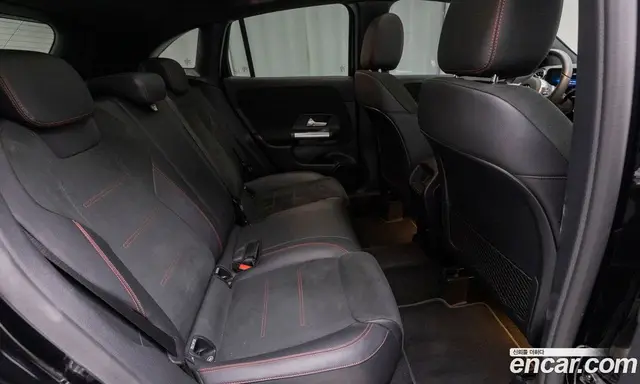 Mercedes-Benz GLA-Class 2020 2.0 АКПП, миниатюра 10