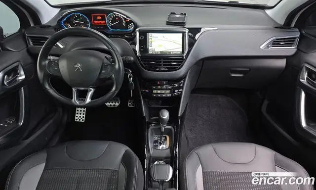 Peugeot 2008 2019 1.5 АКПП, миниатюра 7
