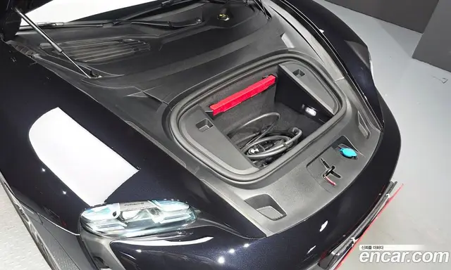 Porsche Taycan 2021 0.1 АКПП, миниатюра 6