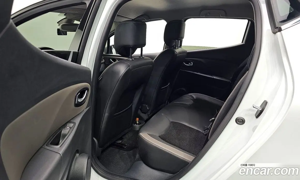 Renault (Samsung) Clio 2018 1.5 АКПП, фото 11
