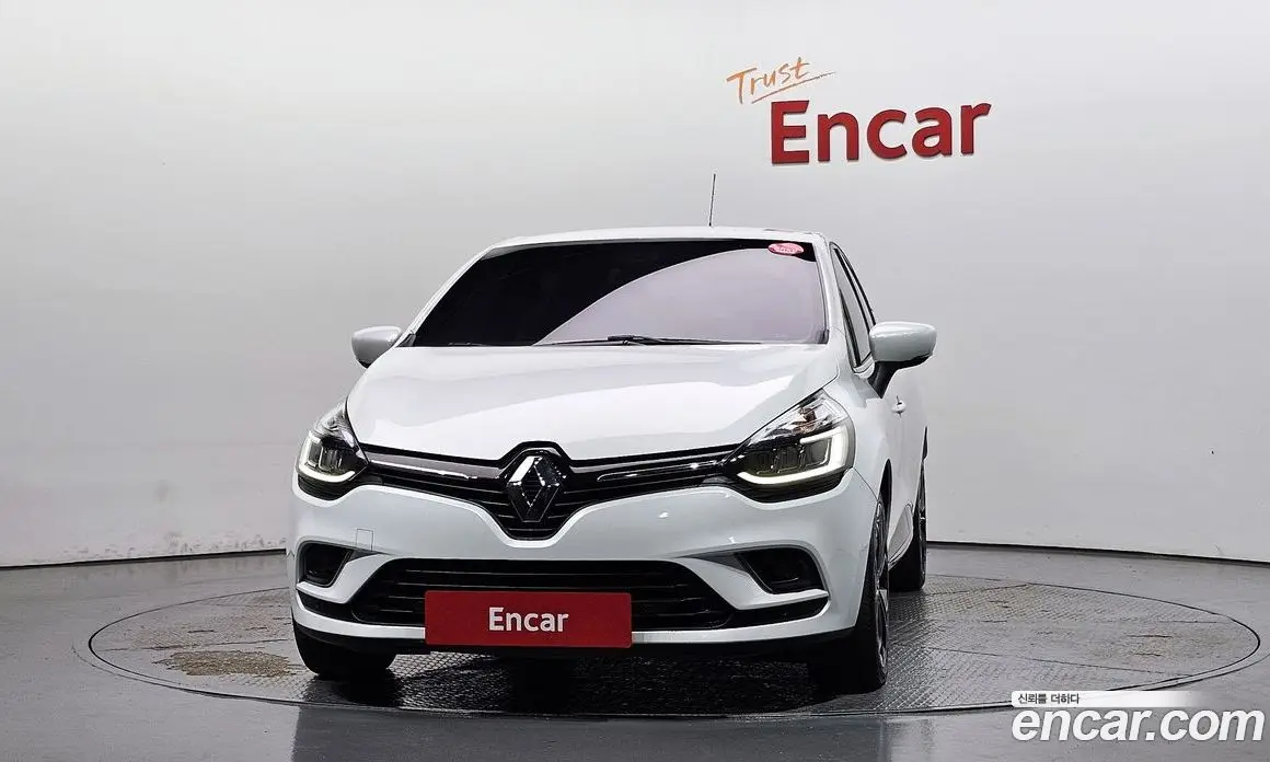 Renault (Samsung) Clio 2018 1.5 АКПП, фото 3