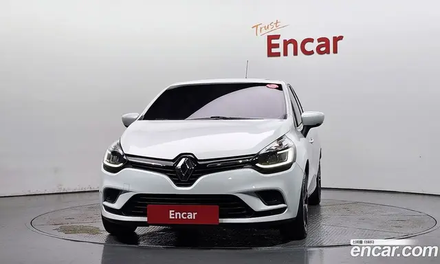 Renault (Samsung) Clio 2018 1.5 АКПП, миниатюра 3