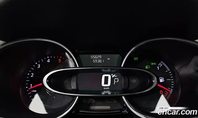 Renault (Samsung) Clio 2018 1.5 АКПП, миниатюра 8
