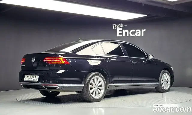Volkswagen Passat 2018 2.0 АКПП, миниатюра 2