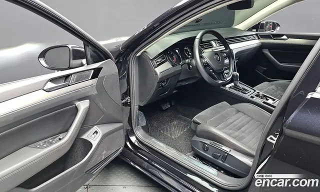 Volkswagen Passat 2018 2.0 АКПП, миниатюра 10