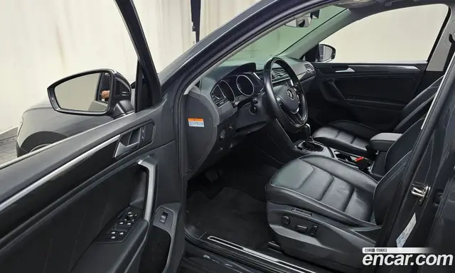 Volkswagen Tiguan 2020 2.0 АКПП, миниатюра 12
