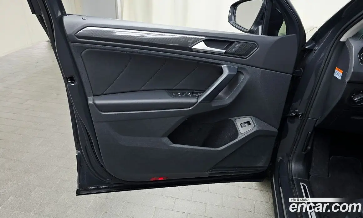 Volkswagen Tiguan 2020 2.0 АКПП, фото 13