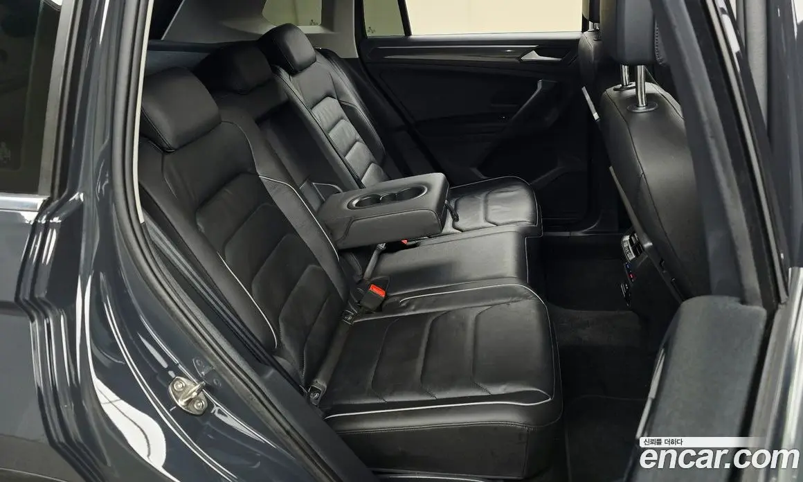 Volkswagen Tiguan 2020 2.0 АКПП, фото 16