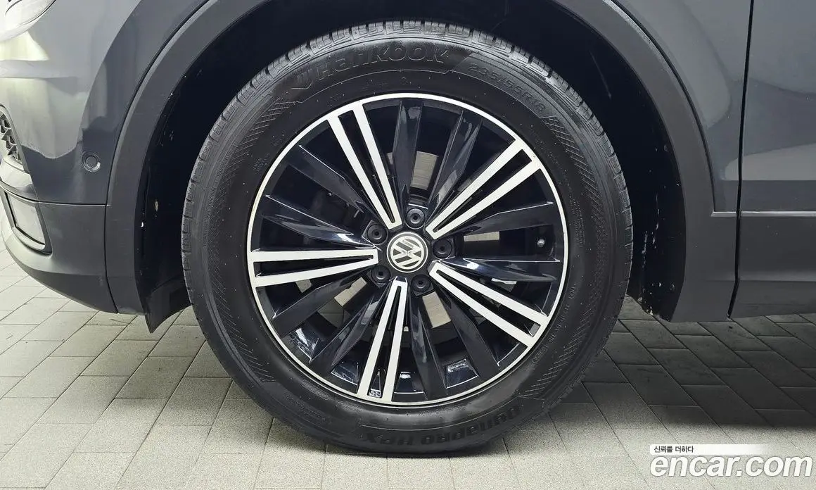 Volkswagen Tiguan 2020 2.0 АКПП, фото 4