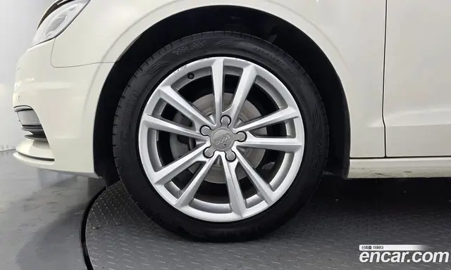 Audi A3 2014 2.0 АКПП, миниатюра 5