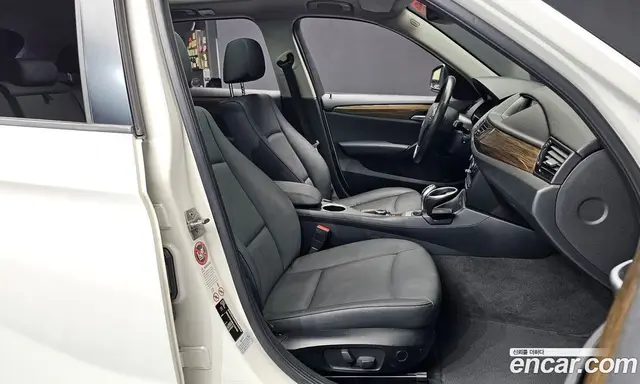 BMW X1 2014 2.0 АКПП, миниатюра 12