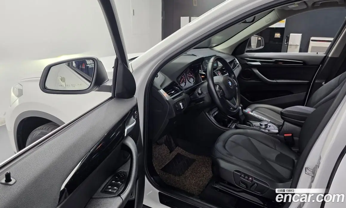 BMW X1 2017 2.0 АКПП, фото 10